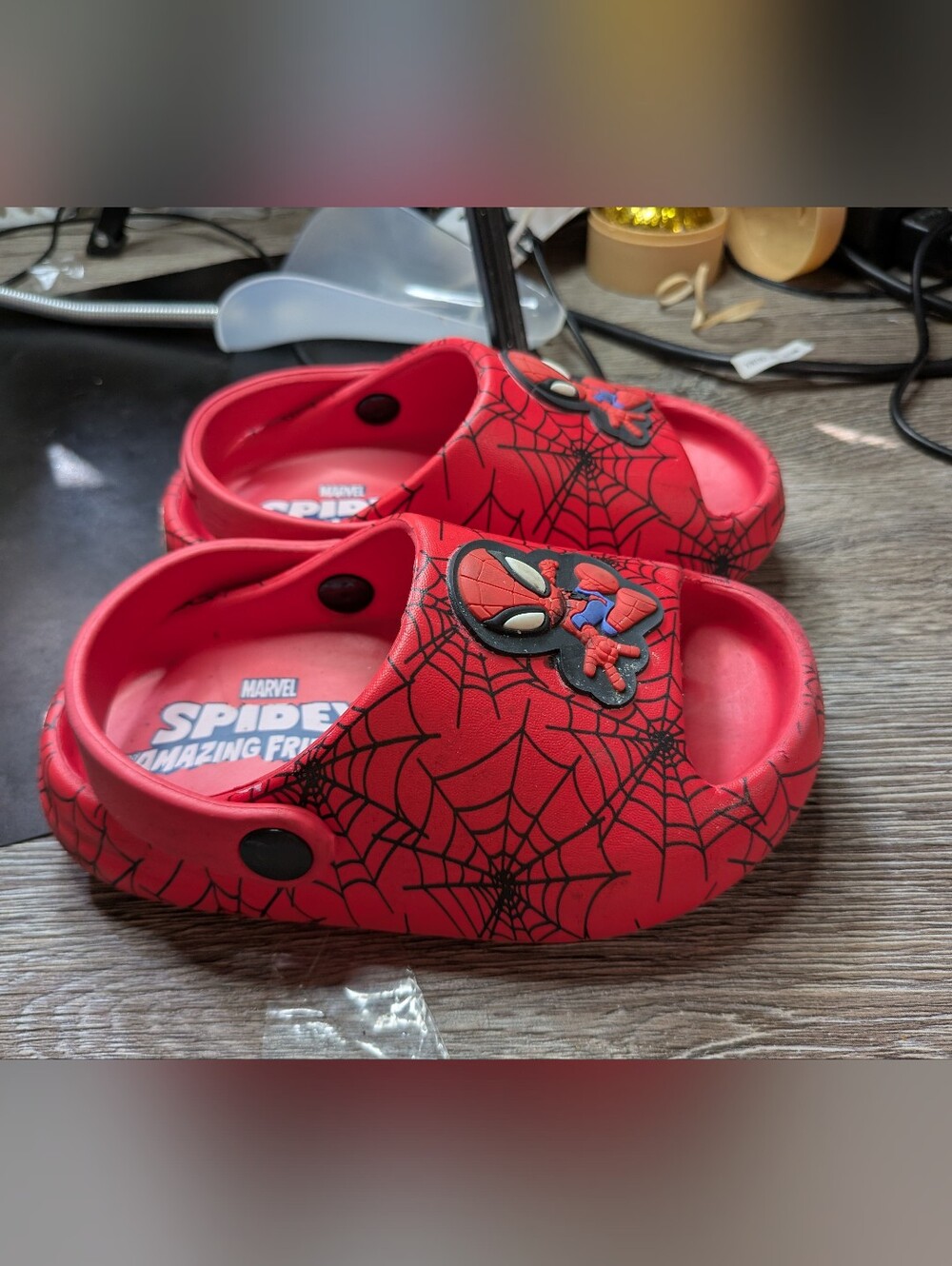 Ground Up Marvel Spidey‎ Amazing Friends Toddler Sandals Size 7/8